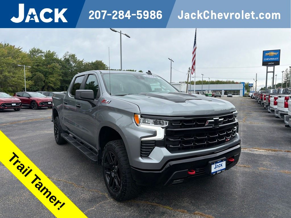  2024 Chevrolet Silverado 1500 LT Trail Boss Crew Cab 4WD   