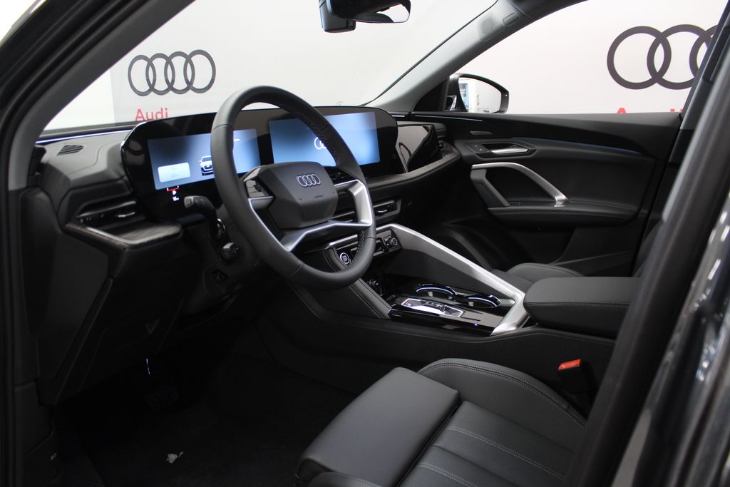 Thumbnail: 2026 Audi Q5 - 11