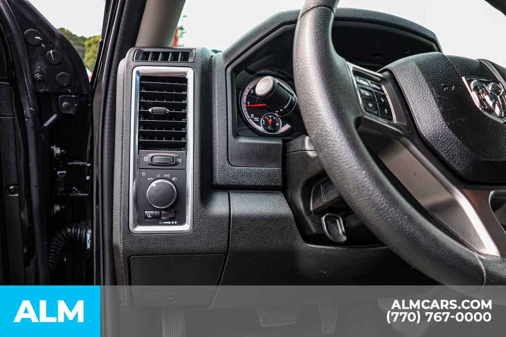 Used 2024 Black Ram SLT image 23