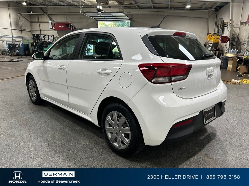 Used 2023 White Kia S image 6