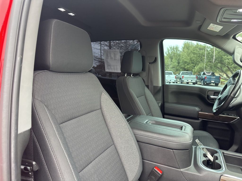 Used Car 2021 Chevrolet Silverado 1500  Lt Trail Boss For Sale Under $35,000 In Austin, Texas