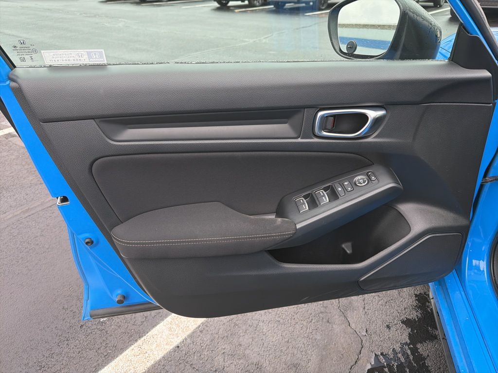 Thumbnail: 2023 Honda Civic - 18