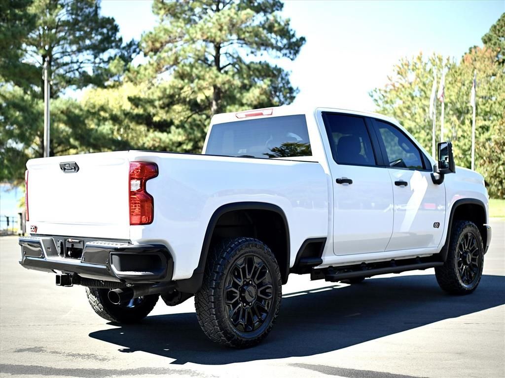 ChevroletSilverado 2500HD35