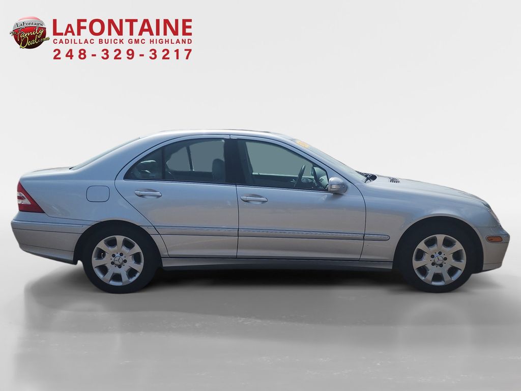 2005 Mercedes-Benz C-Class C 320 8