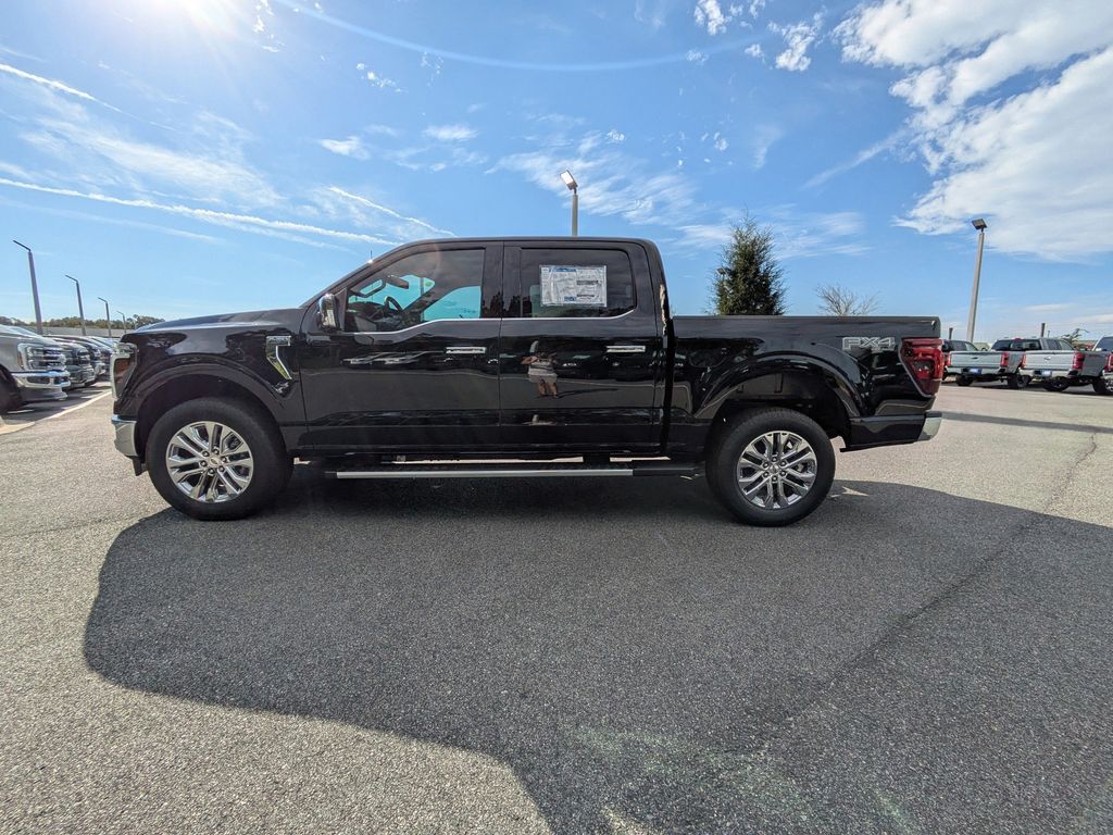 2025 Ford F-150 LARIAT