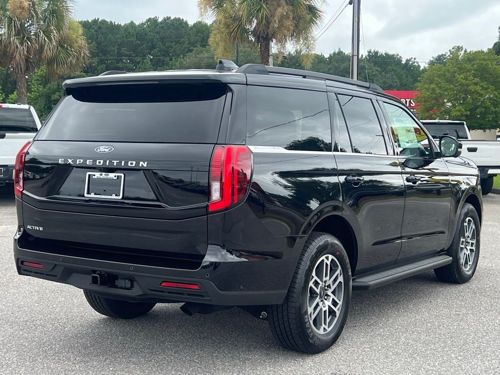 2025 Ford Expedition Active Black at Walterboro Ford
