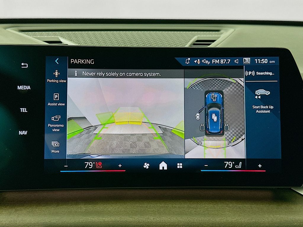 Thumbnail: 2026 BMW X1 - 13