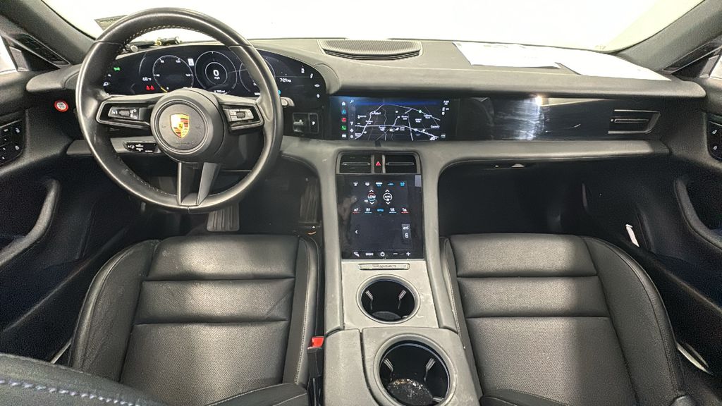 2021 Porsche Taycan 4S 14
