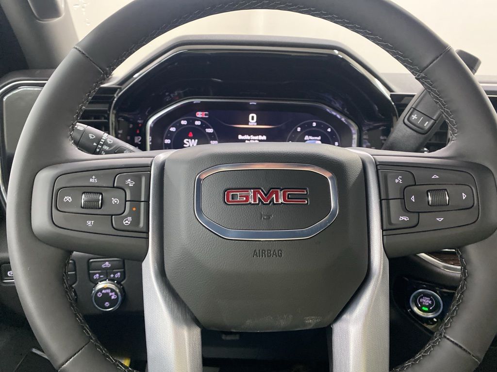 2025 GMC Sierra 1500 SLE photo