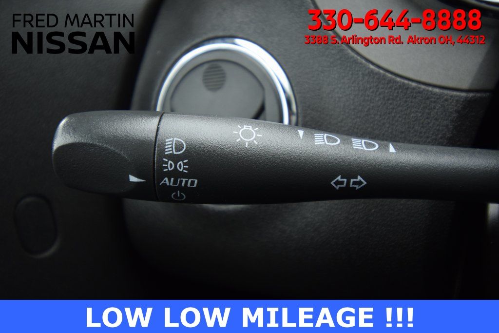 used 2009 Pontiac Solstice car, priced at $11,965