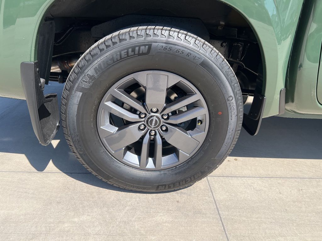 2025 Tactical Green Metallic Nissan Frontier SV RWD Truck