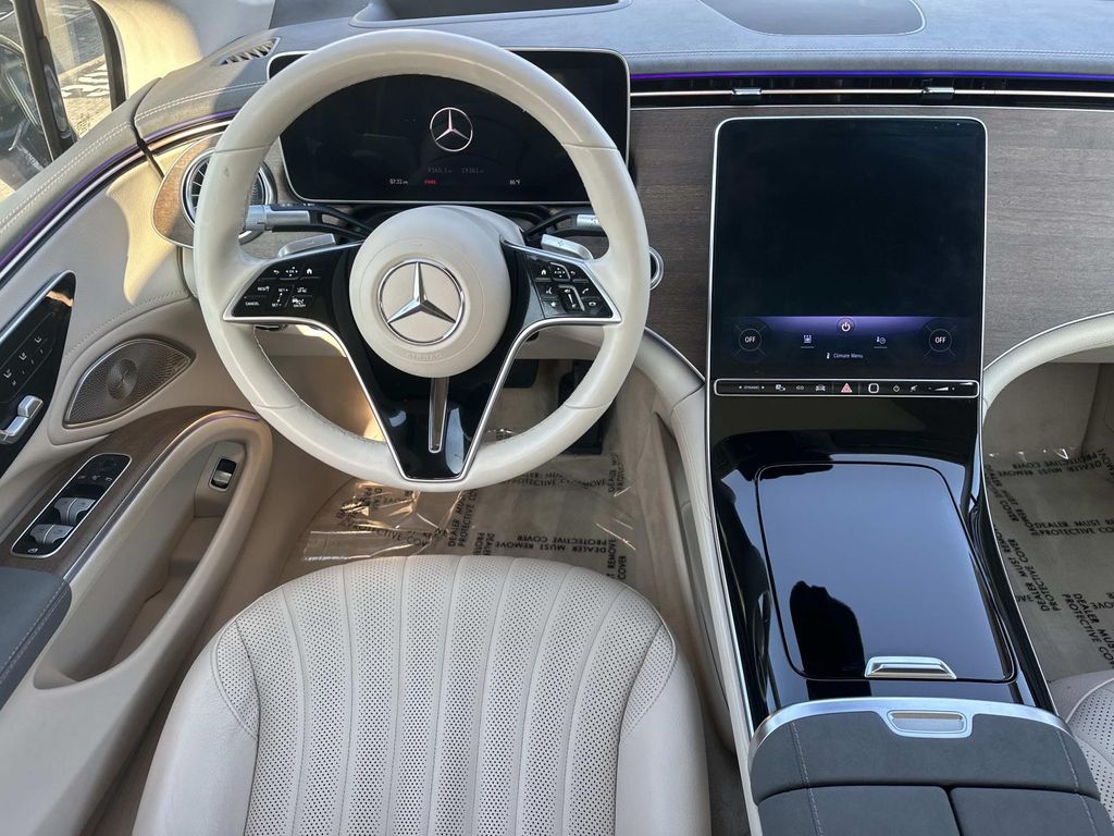 Thumbnail: 2023 Mercedes-Benz EQS - 19