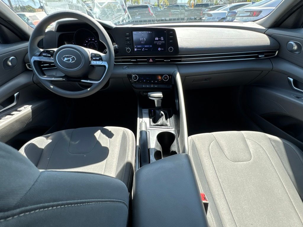 Used 2022 Hyundai Elantra Sedan