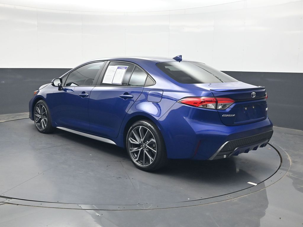 Used 2020 Blue Toyota SE image 6