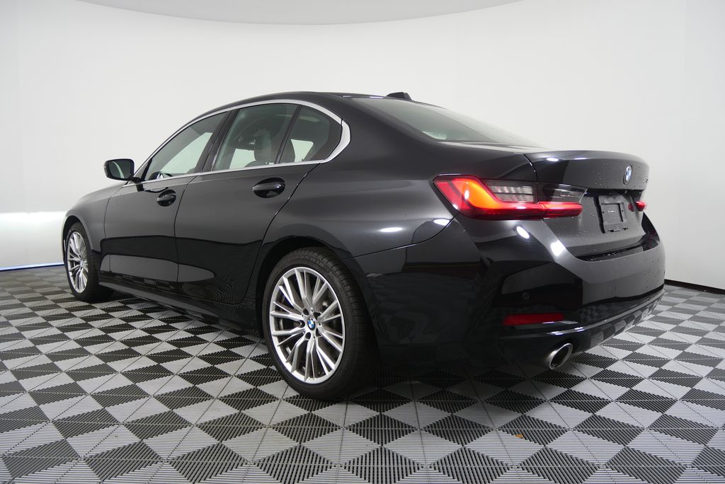 Thumbnail: 2024 BMW 3 Series - 5