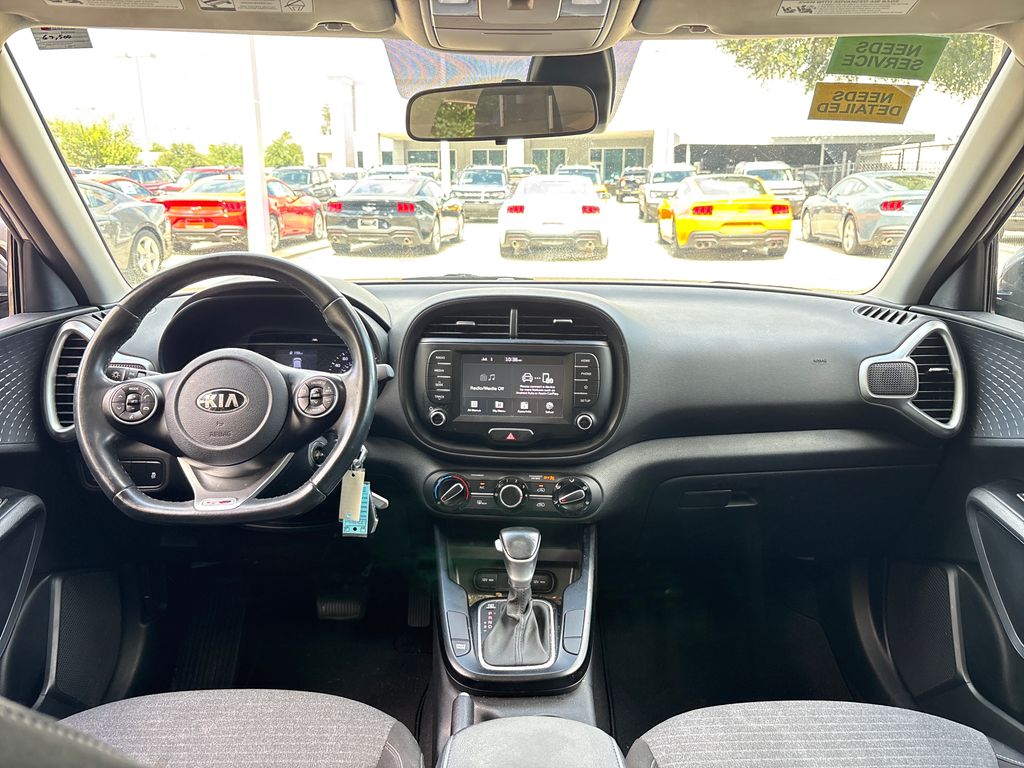 Certified Used 2021 Gray Kia GT-Line image 7