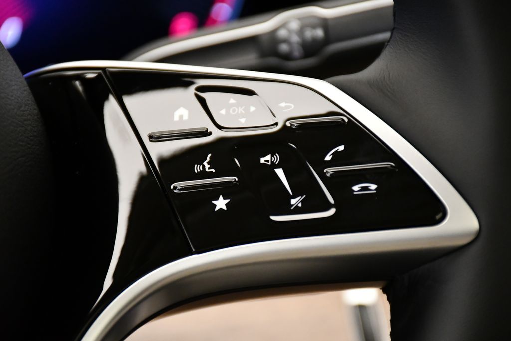 Thumbnail: 2026 Mercedes-Benz GLE - 24