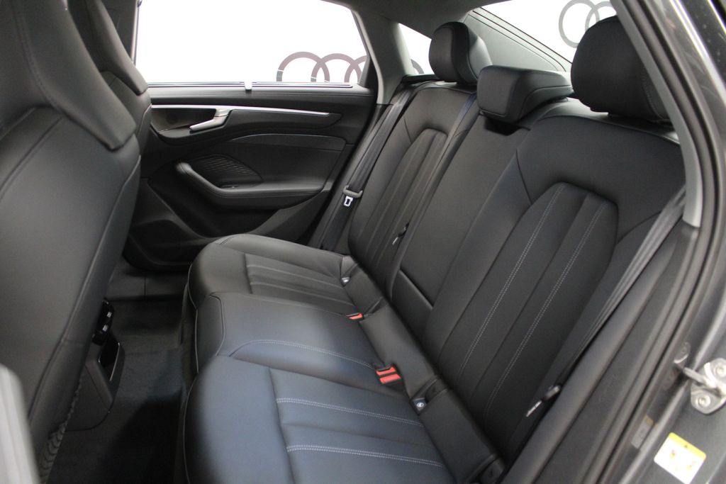 Thumbnail: 2026 Audi A6 - 29