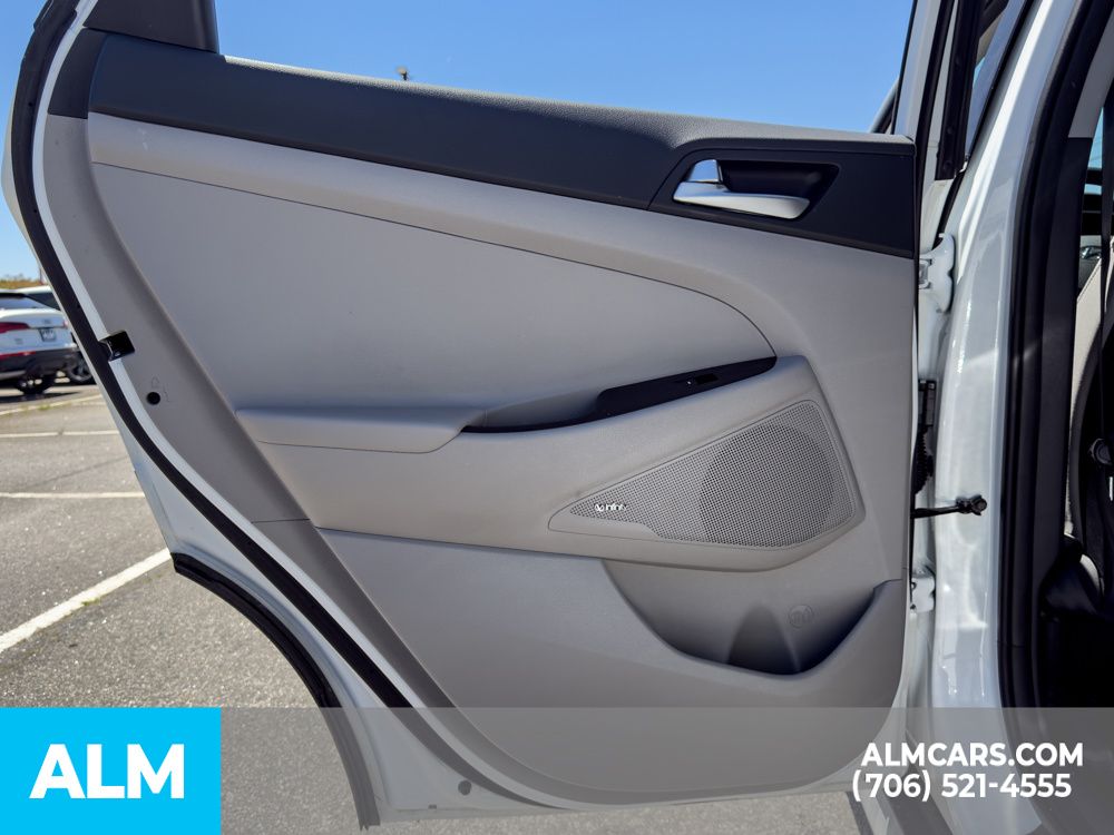 Used 2019 White Pearl Hyundai Sport image 15
