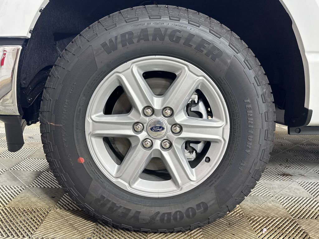 New 2026 White Ford Lariat image 15