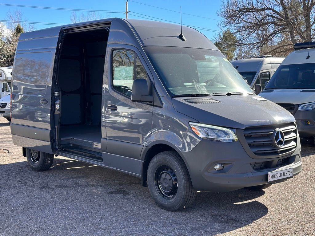 2024 Mercedes-Benz Sprinter 2500 Cargo 144 WB 22