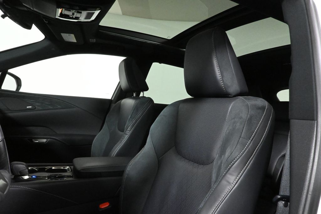 Thumbnail: 2023 Lexus RX - 16