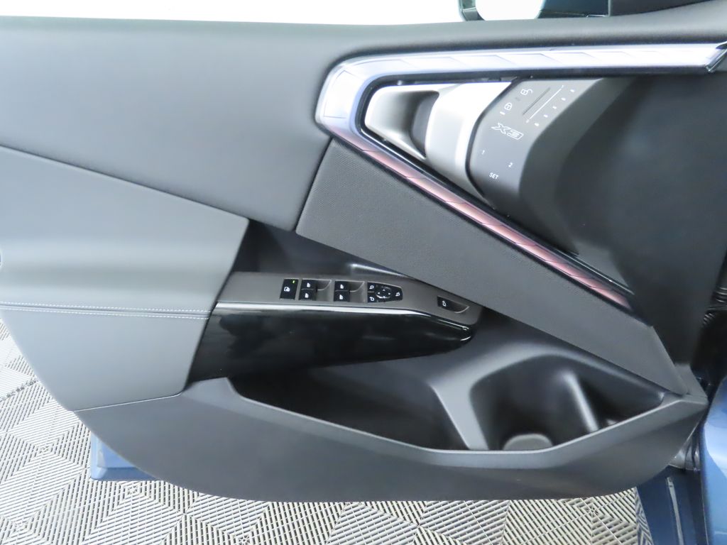 Thumbnail: 2026 BMW X3 - 25