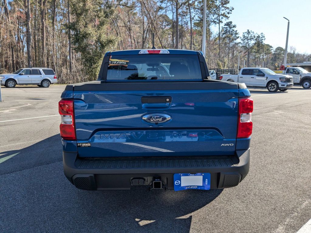 2024 Ford Maverick XLT