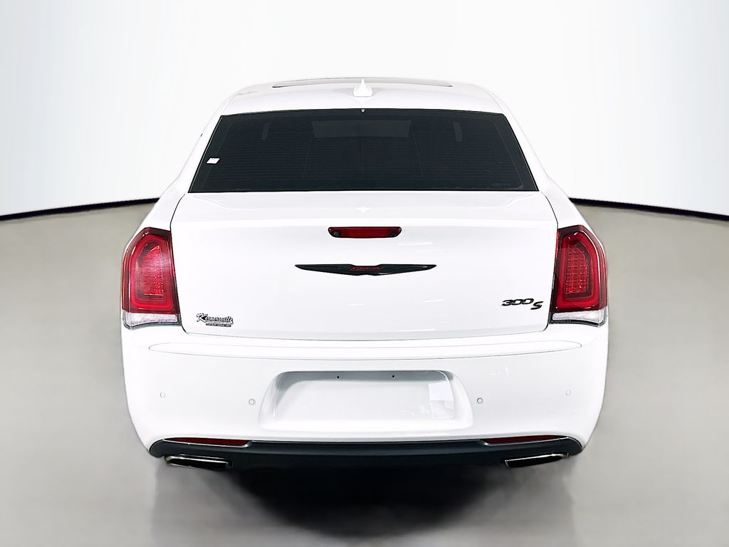 Used 2022 White Chrysler S image 6