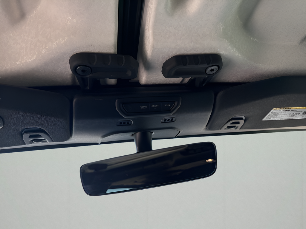 Used Car 2023 Jeep Gladiator  Mojave For Sale Under $40,000 In Austin, Texas