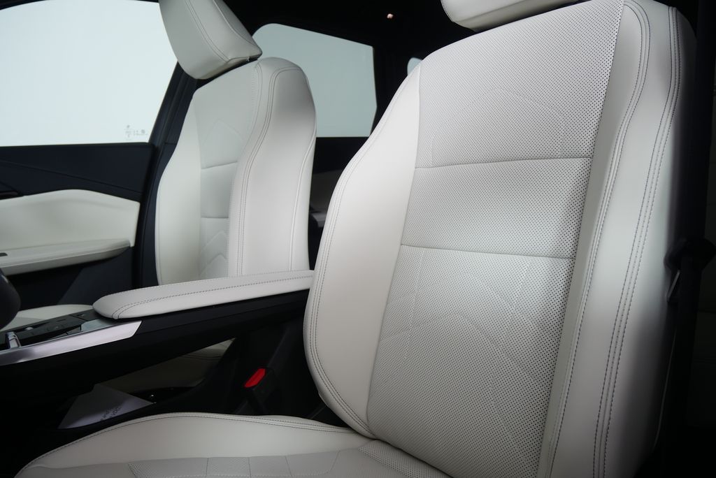 Thumbnail: 2026 BMW X1 - 11