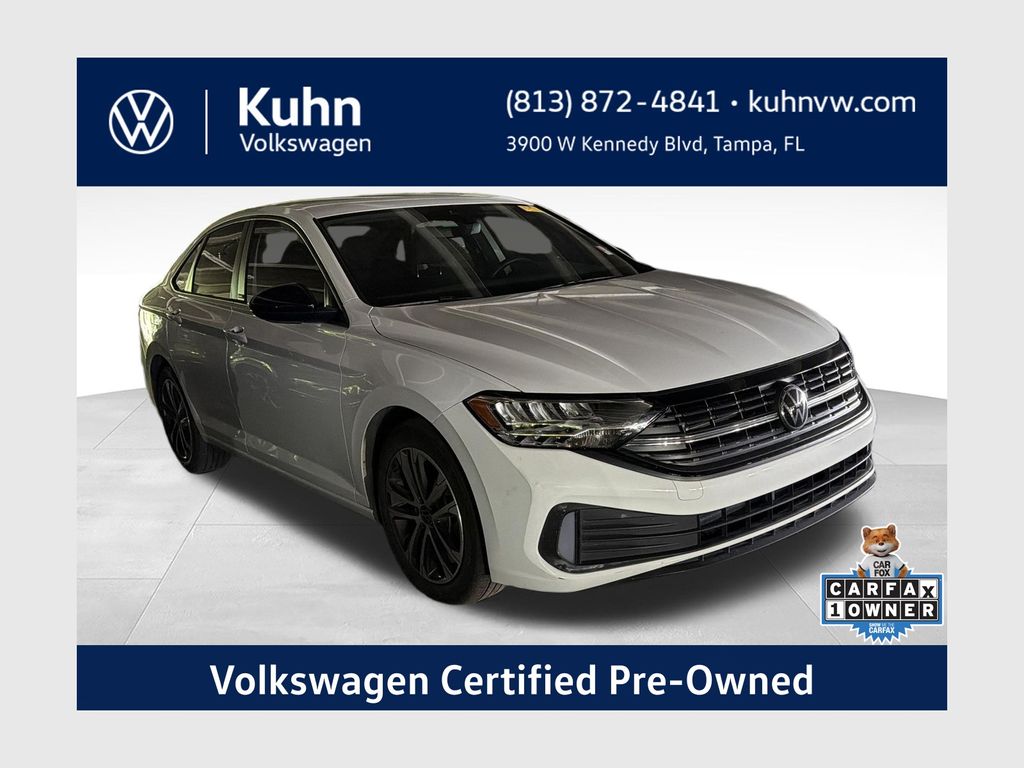 Pure White 2024 Volkswagen Jetta Sedan Front-Wheel Drive 8-Speed Automatic