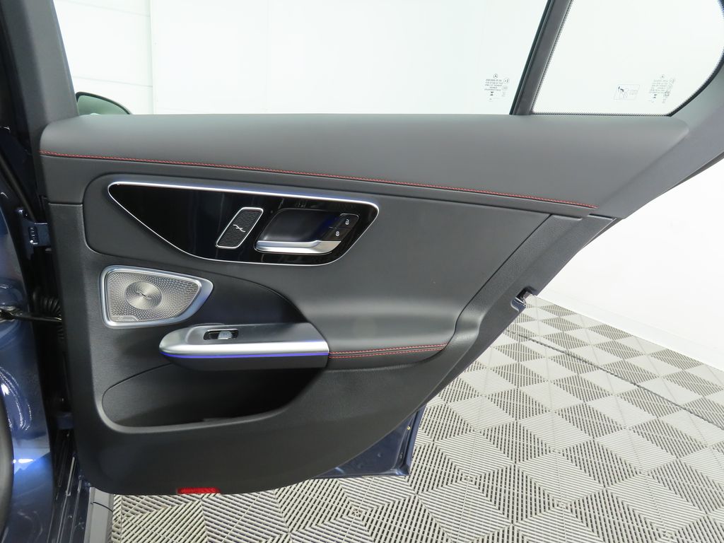 2025 Mercedes-Benz C-Class AMG C 43 29