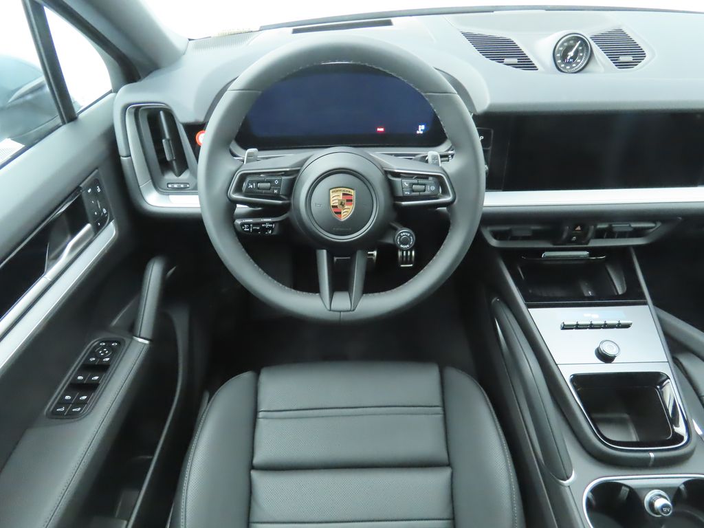 Thumbnail: 2025 Porsche  - 11