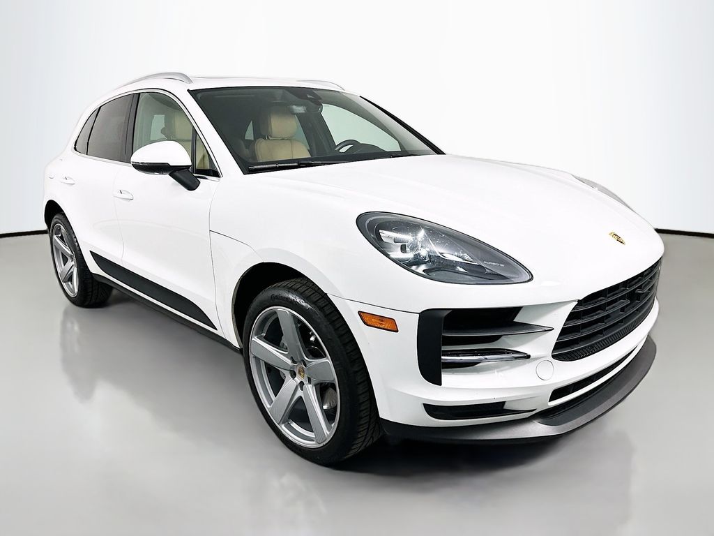 Thumbnail: 2020 Porsche Macan - 3