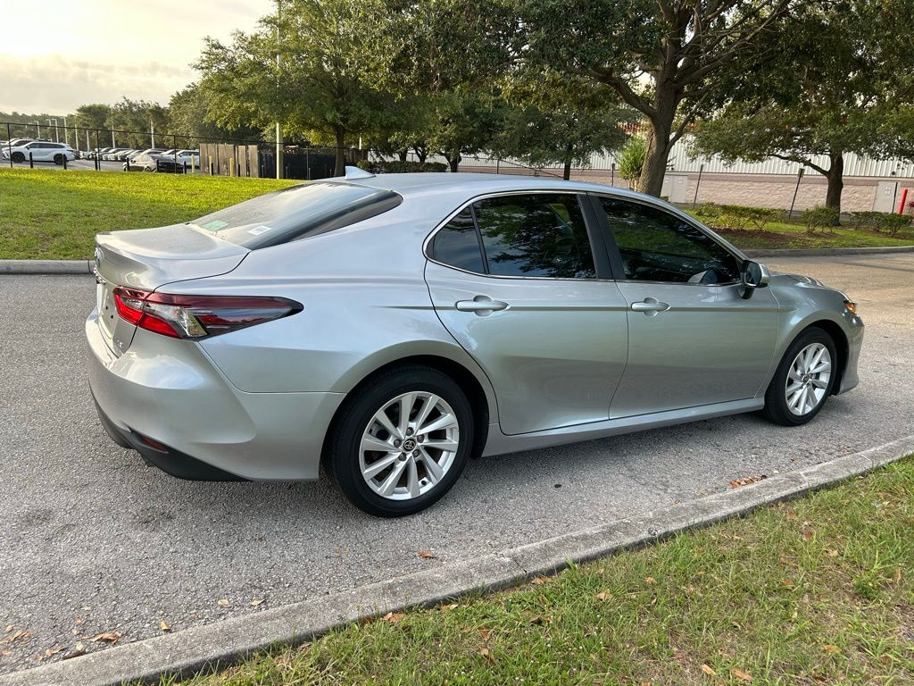 2023 Toyota Camry LE 5