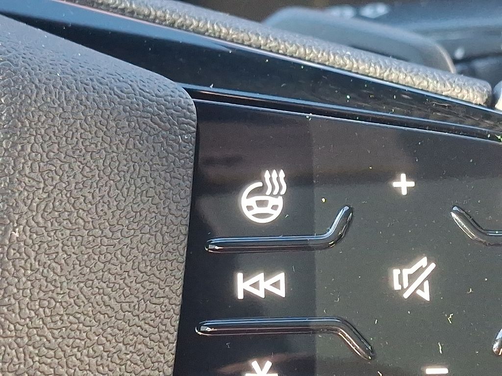 Thumbnail: 2026 Audi A6 - 17