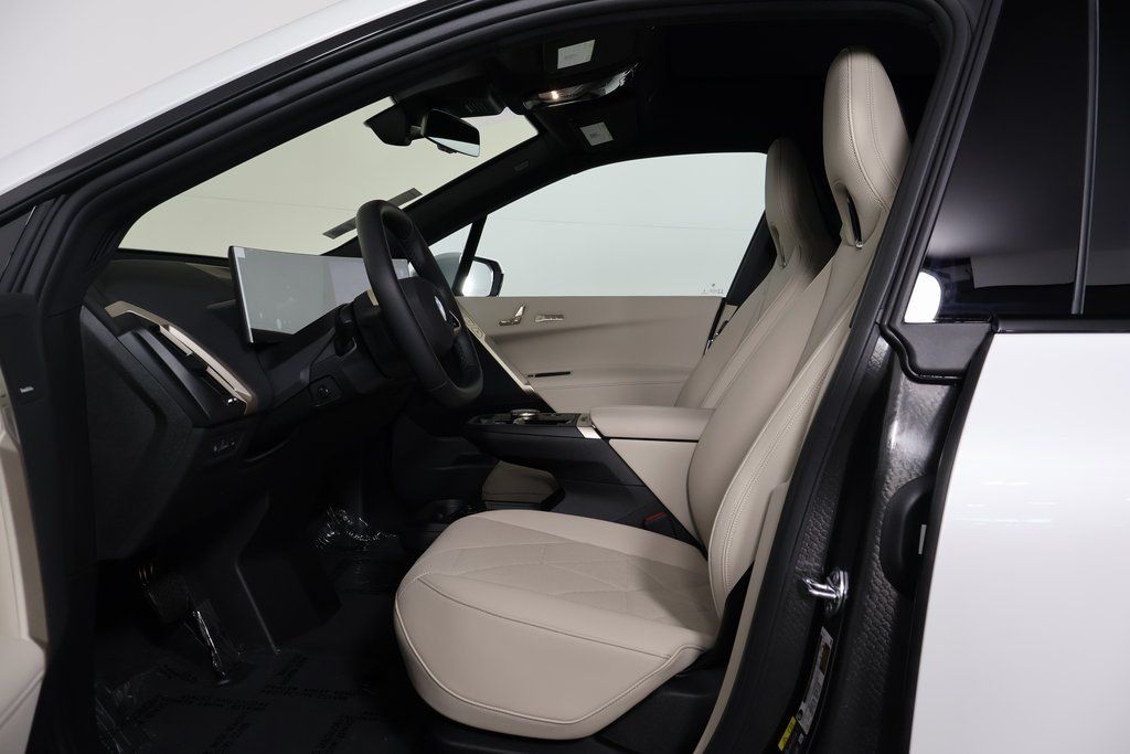 Thumbnail: 2026 BMW iX - 5