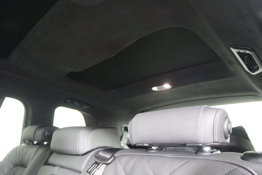 Thumbnail: 2027 BMW X7 - 16