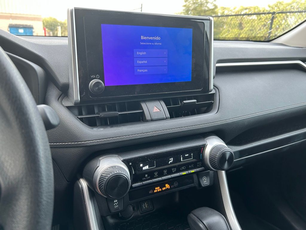 2024 Toyota RAV4 LE 20