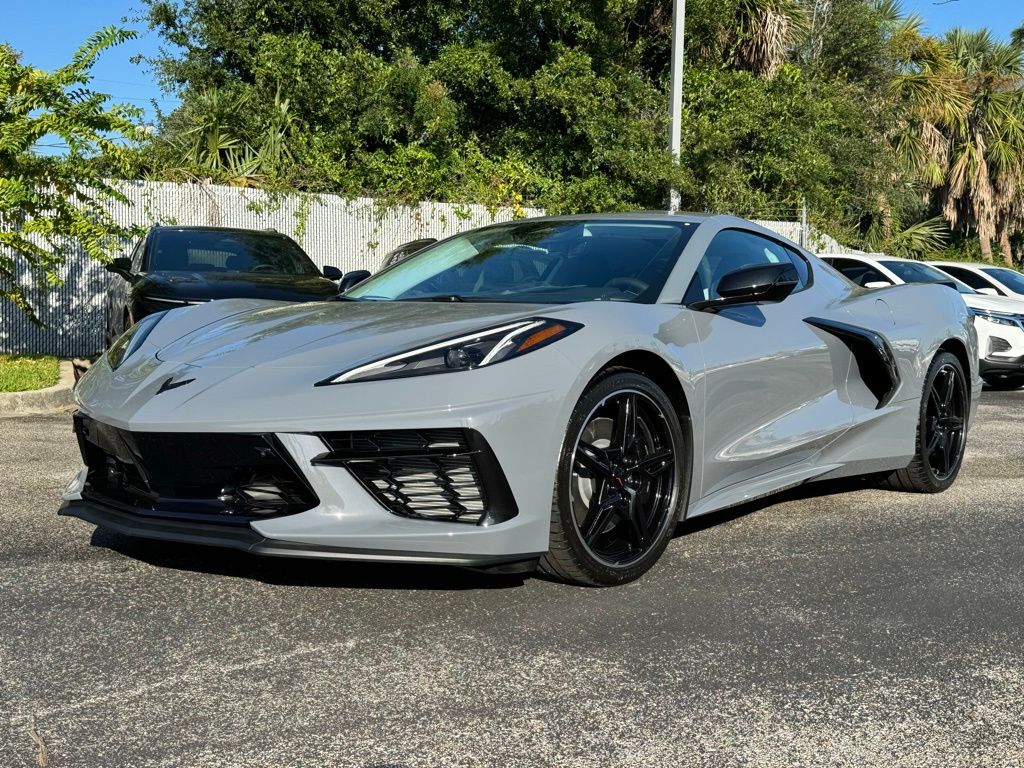 2024 Chevrolet Corvette Stingray 4