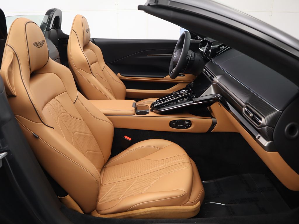 Thumbnail: 2026 Aston Martin Vantage - 28