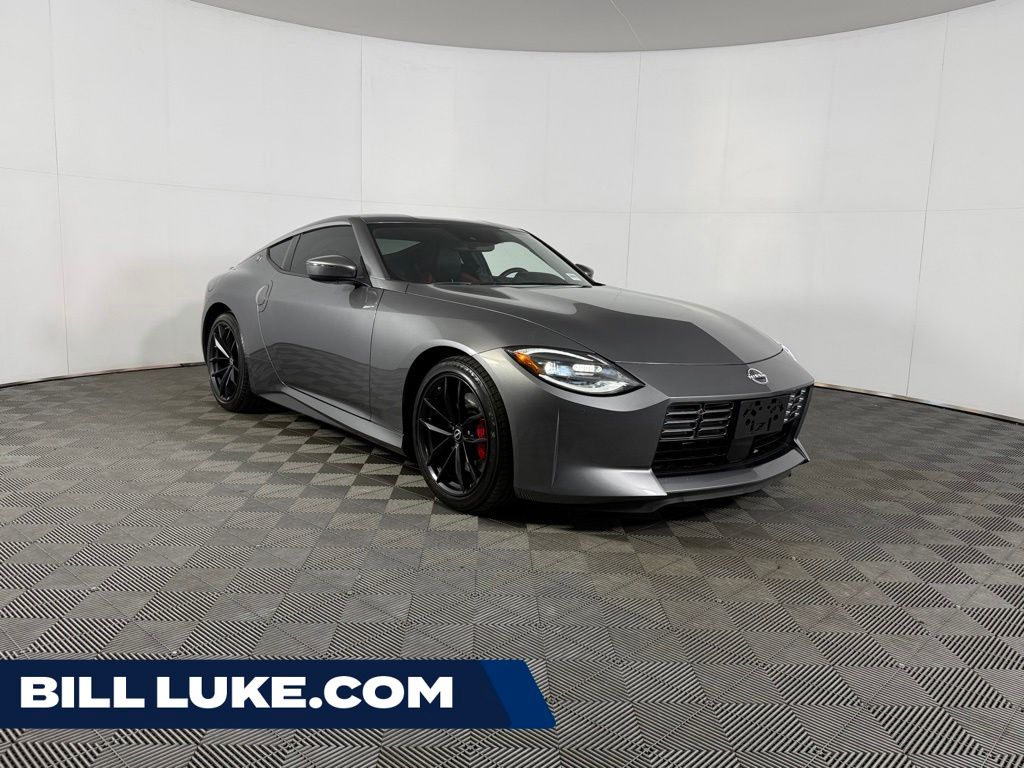 Gray (Gun Metallic) 2025 Nissan Z Performance RWD Coupe Rear-Wheel Drive 6-Speed Manual