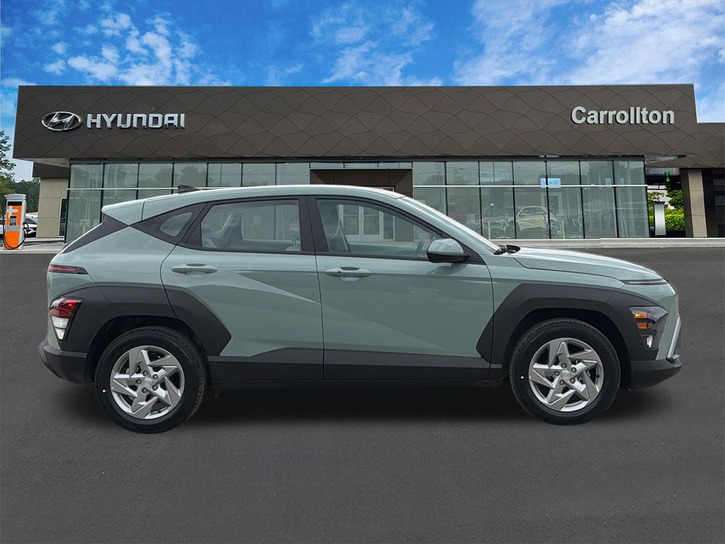 New 2026 Green Hyundai SE image 5