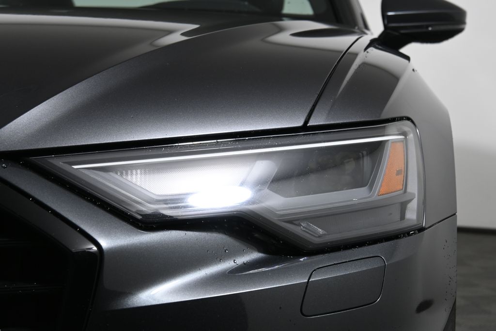 Thumbnail: 2022 Audi A6 - 10