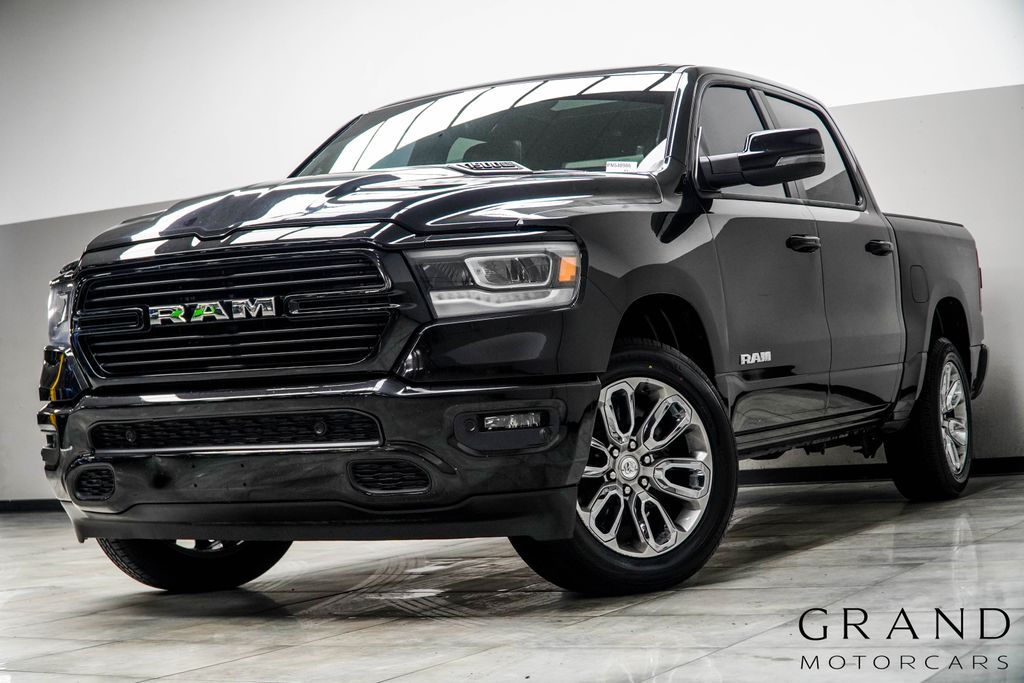 2023 RAM 1500 Laramie Crew Cab 4WD