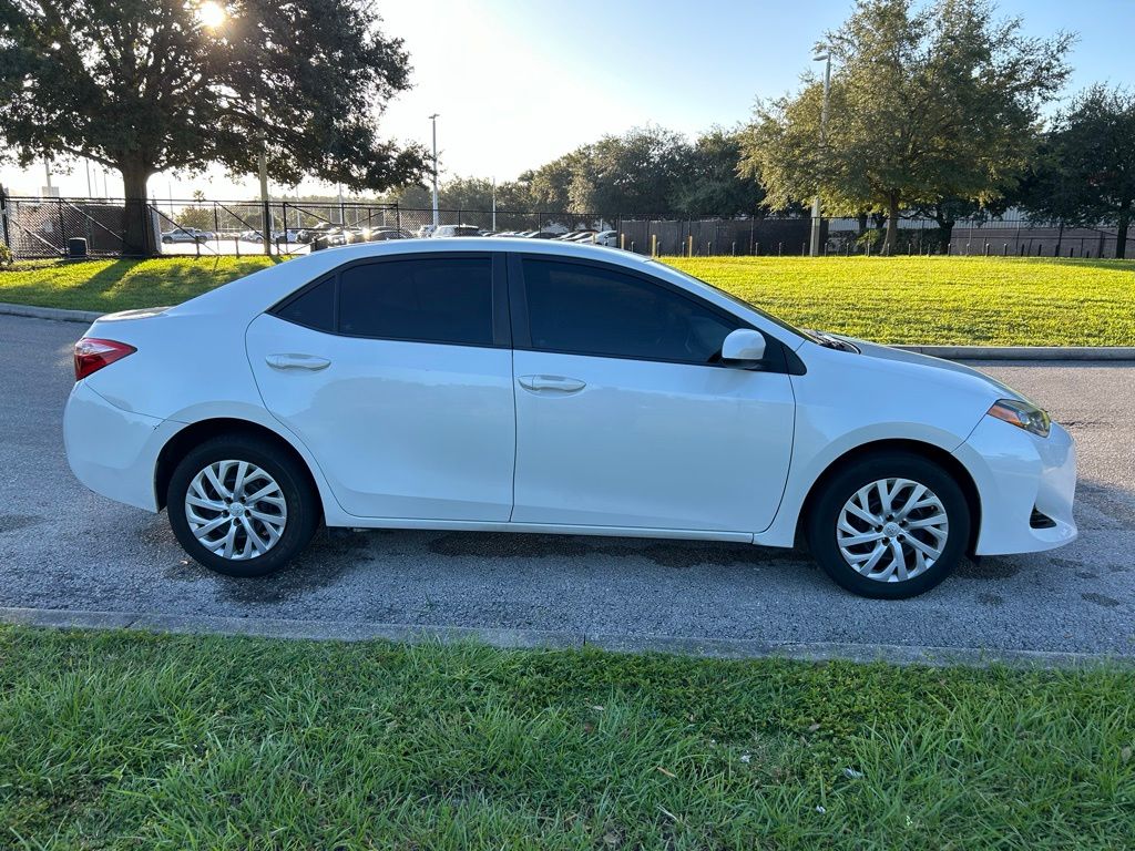 Thumbnail: 2019 Toyota Corolla - 5