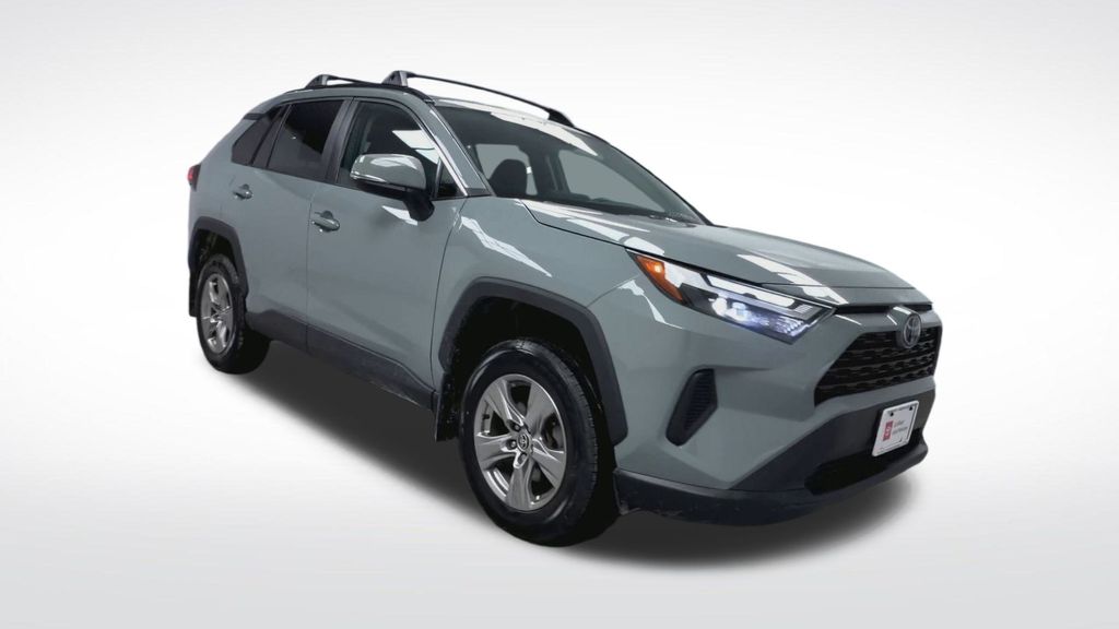 Used 2023 Toyota RAV4 XLE with VIN 2T3P1RFV6PW360687 for sale in Kansas City