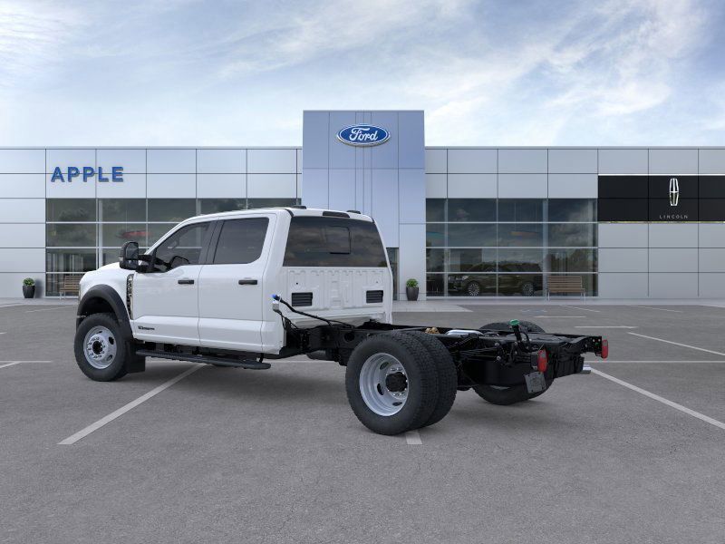 2025 Ford F-450 Chassis XL