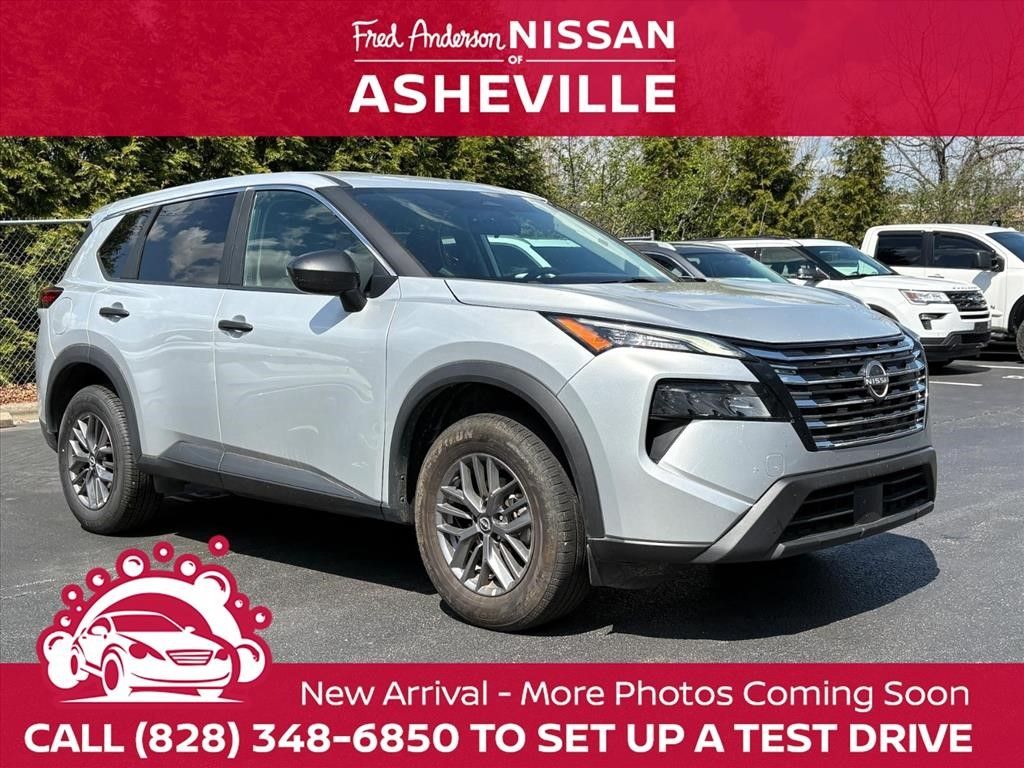 Brilliant Silver Metallic 2024 Nissan Rogue S AWD SUV / Crossover All-Wheel Drive Continuously Variable Transmission